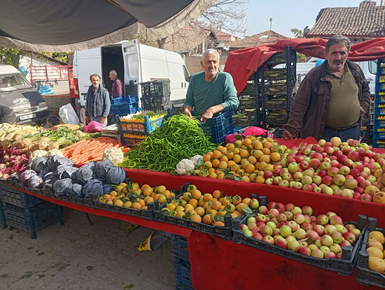 Merzifon Pazarında Fiyatlar Yerinde Saydı! 3