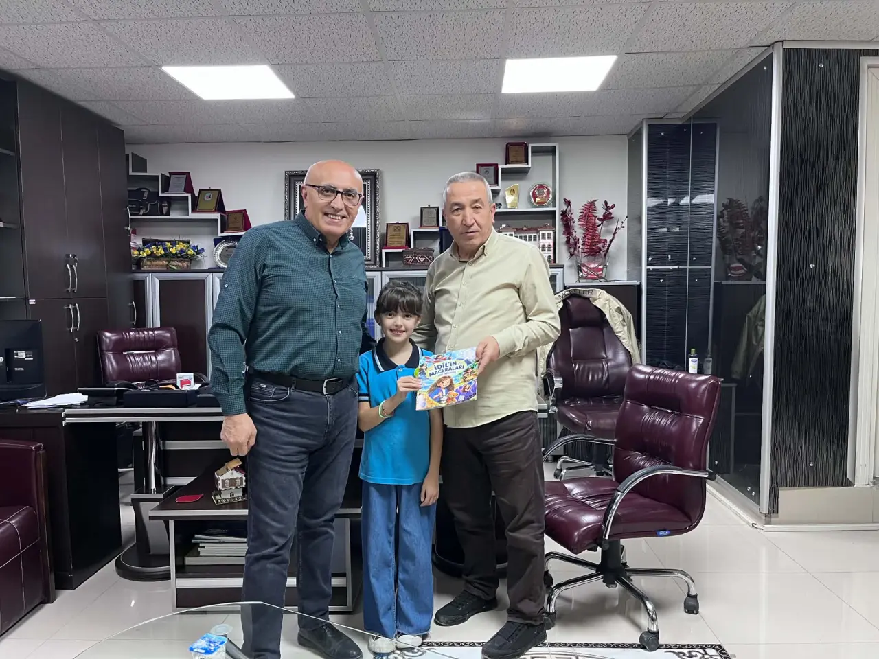 Merzifon’da 8 Yaşında Yazar Oldu! İlk Kitabını Çıkardı 3
