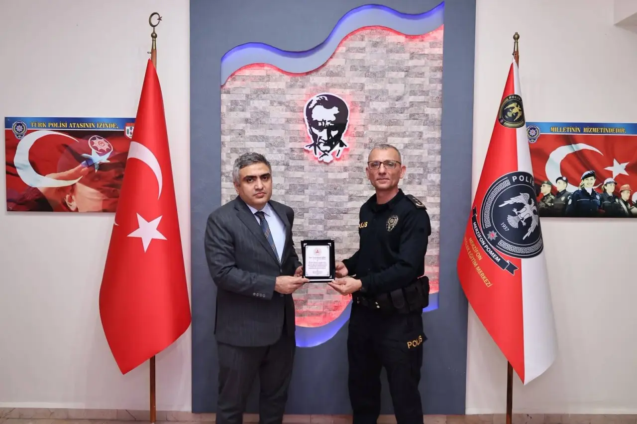 Merzifon’da İlçe Emniyet Müdürü Aykaç İçin Veda Yemeği 2