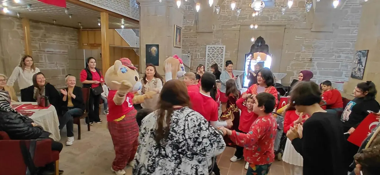 Merzifon’da Özel Öğrencilerden Cumhuriyet Coşkusu! 4