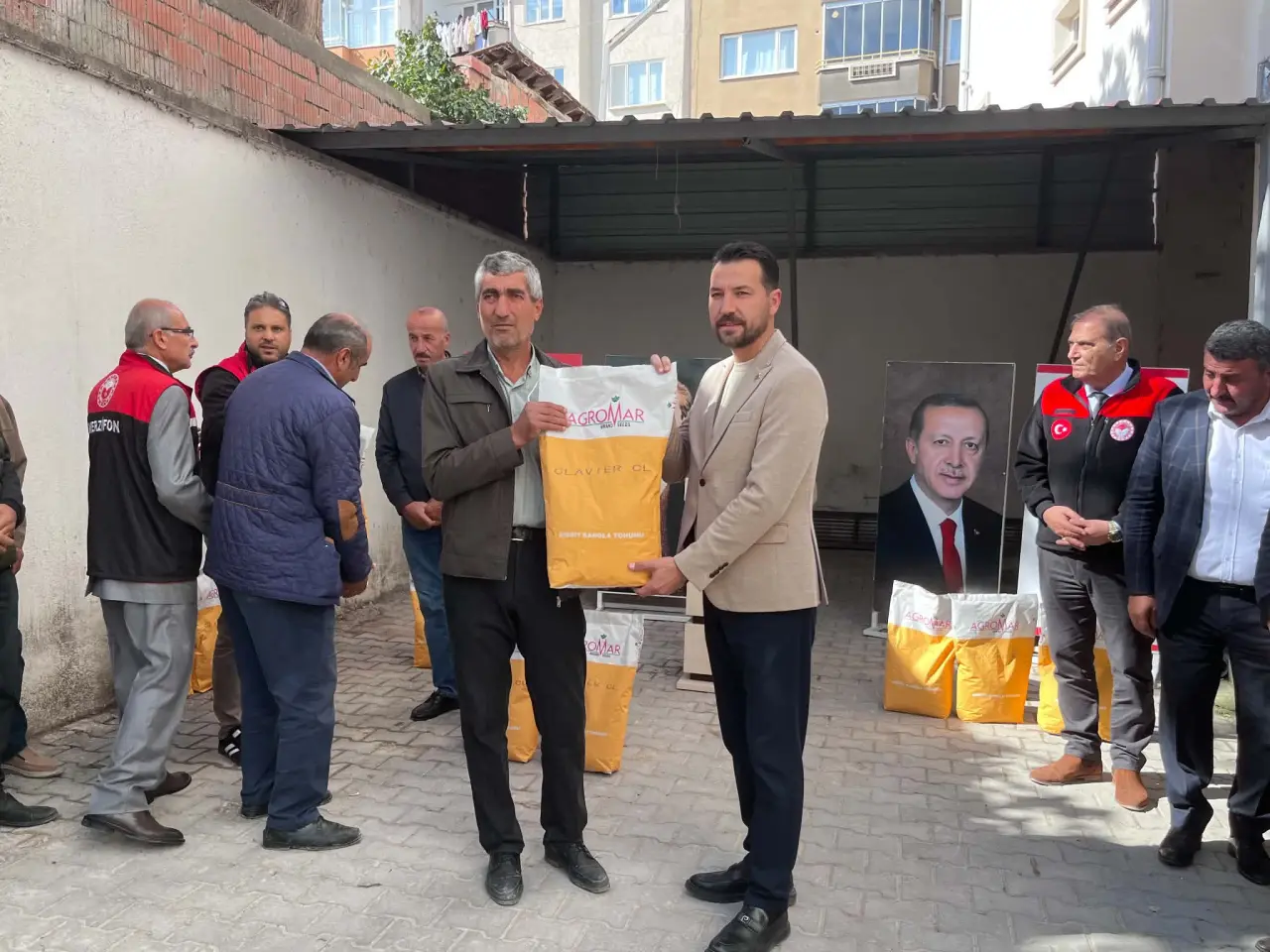 Merzifon’da Üreticiye Tohum Desteği! 6