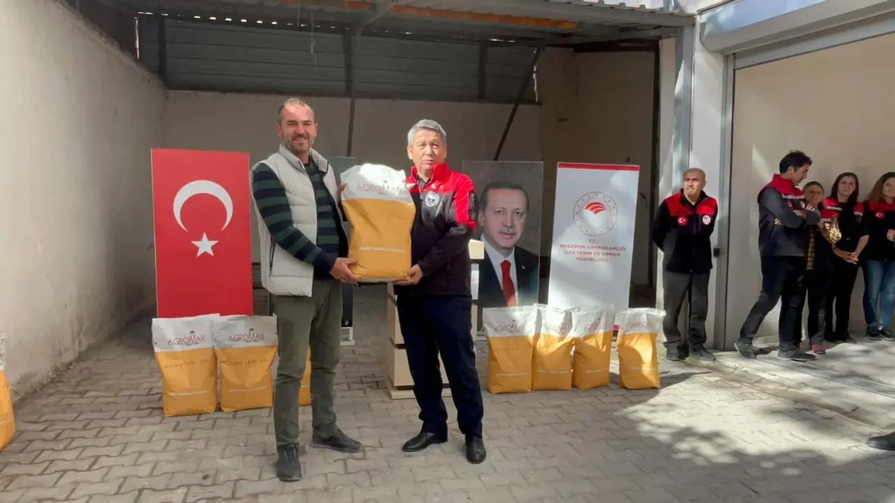 Merzifon’da Üreticiye Tohum Desteği! 3
