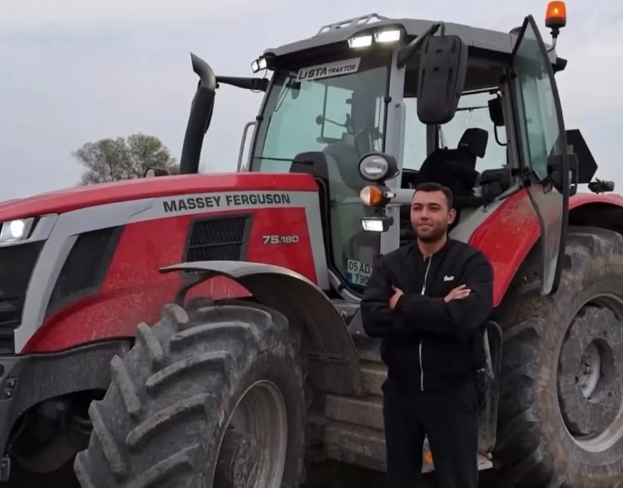 Merzifon'lu Genç Çiftçi 60 Dönümlük Tarlaya "Cumhuriyet" Yazdı! 3