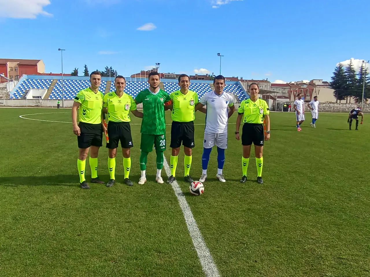 Merzifonspor’u kaleci Eren Olmuş Yaktı! 3