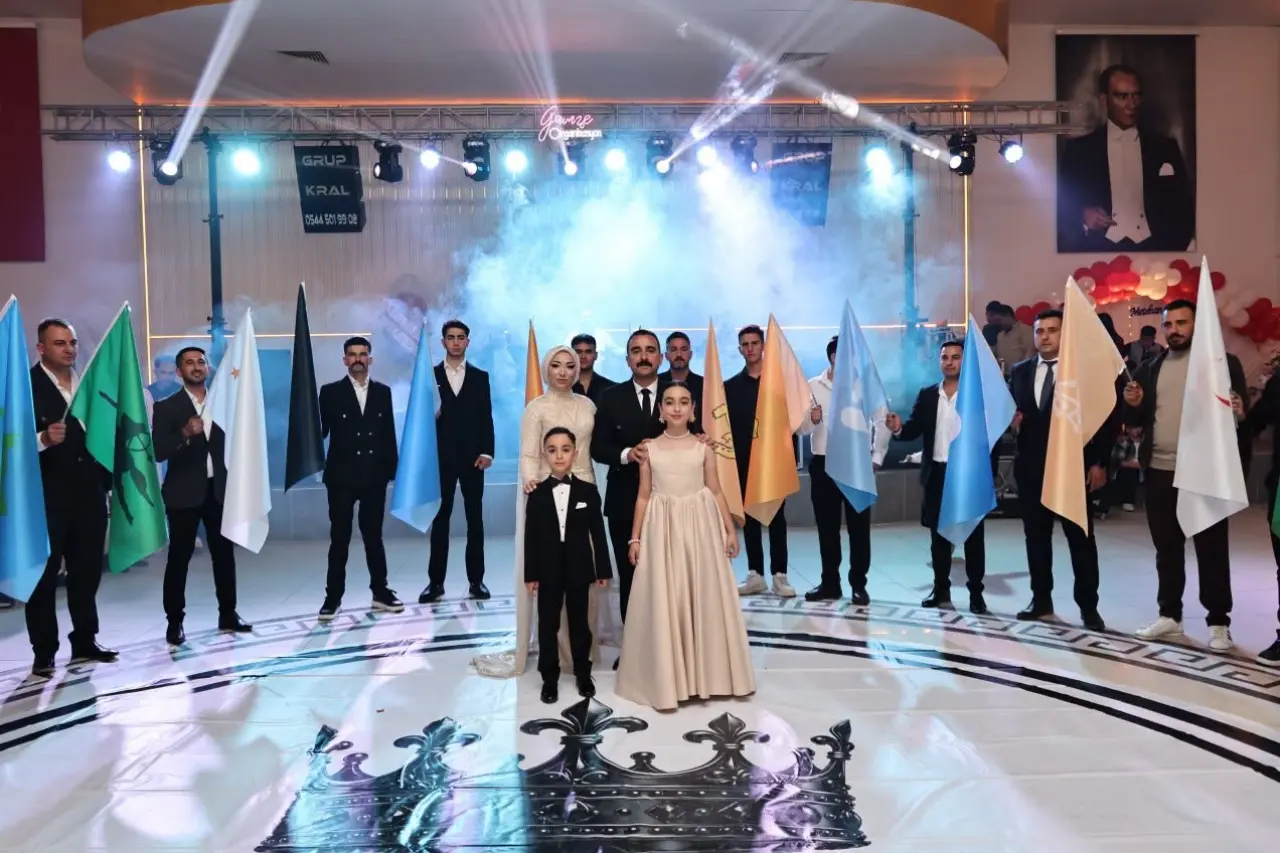 Metehan’ın Mutlu Günü: Koçak Ailesini Sevenleri Yalnız Bırakmadı 4