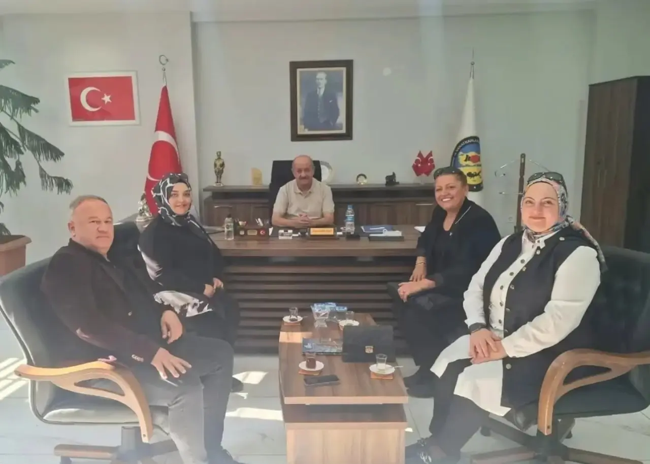 MHP KAÇEP’ten Merzifon’da Esnaf ve Oda Başkanlarına Ziyaret 2