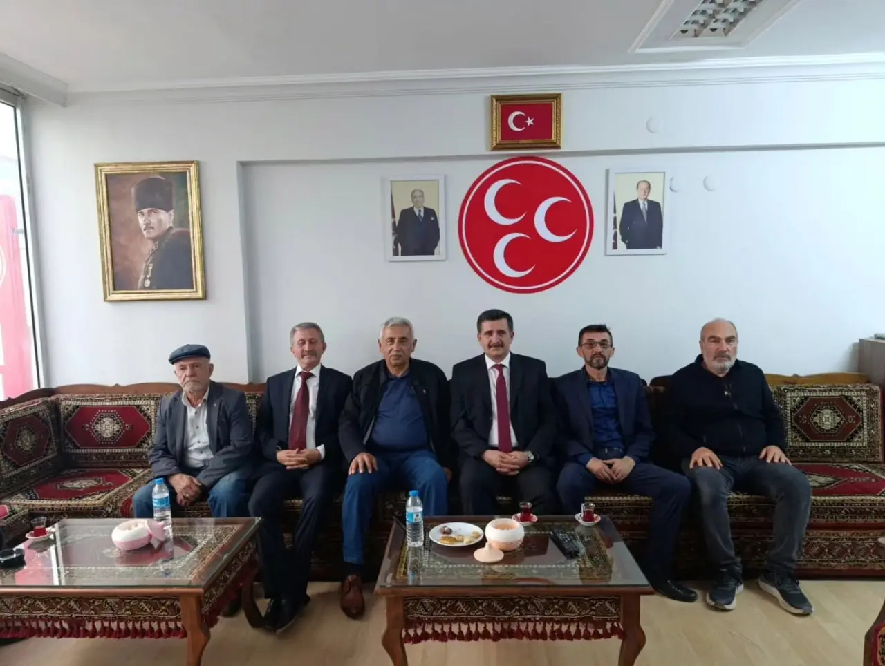 MHP Merzifon İlçe Teşkilatına Ziyaretçi Akını! 3