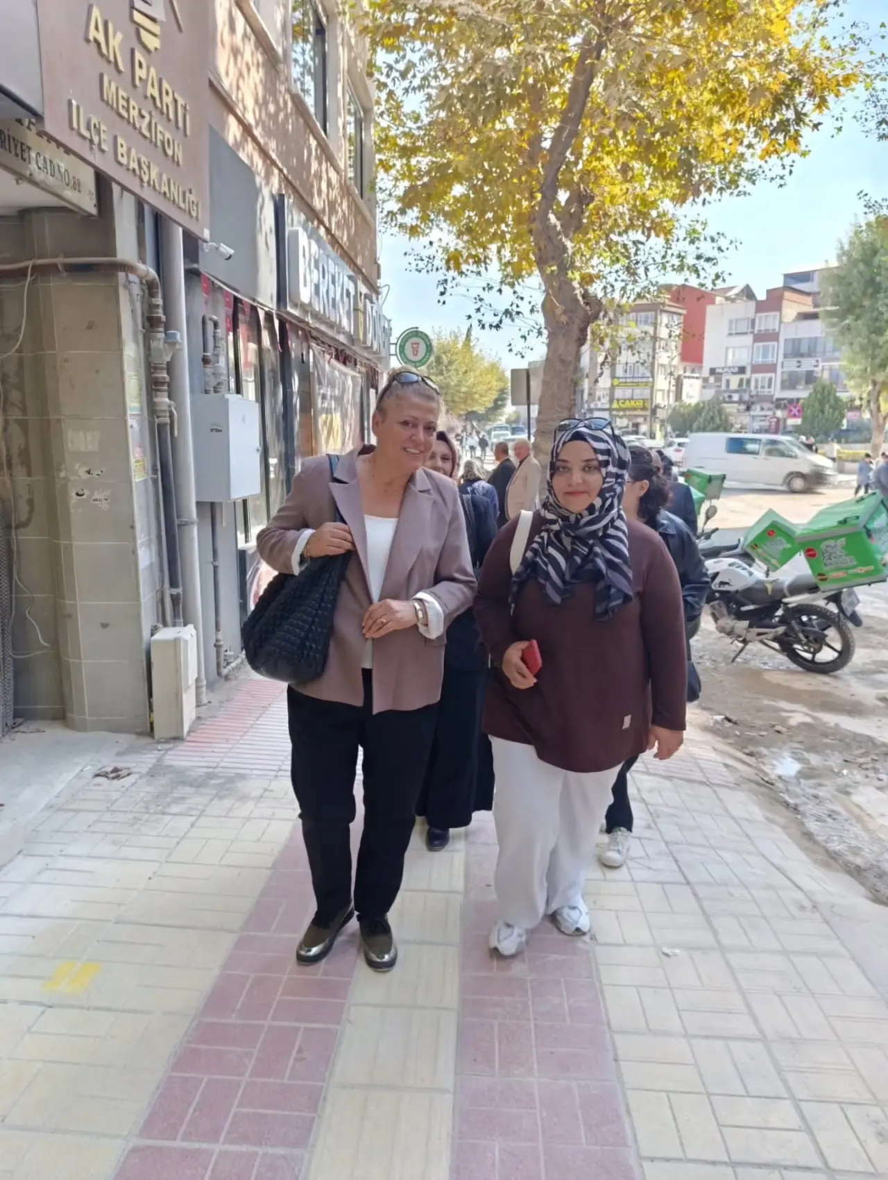MHP Merzifon’da Kapı Kapı Geziyor! 8