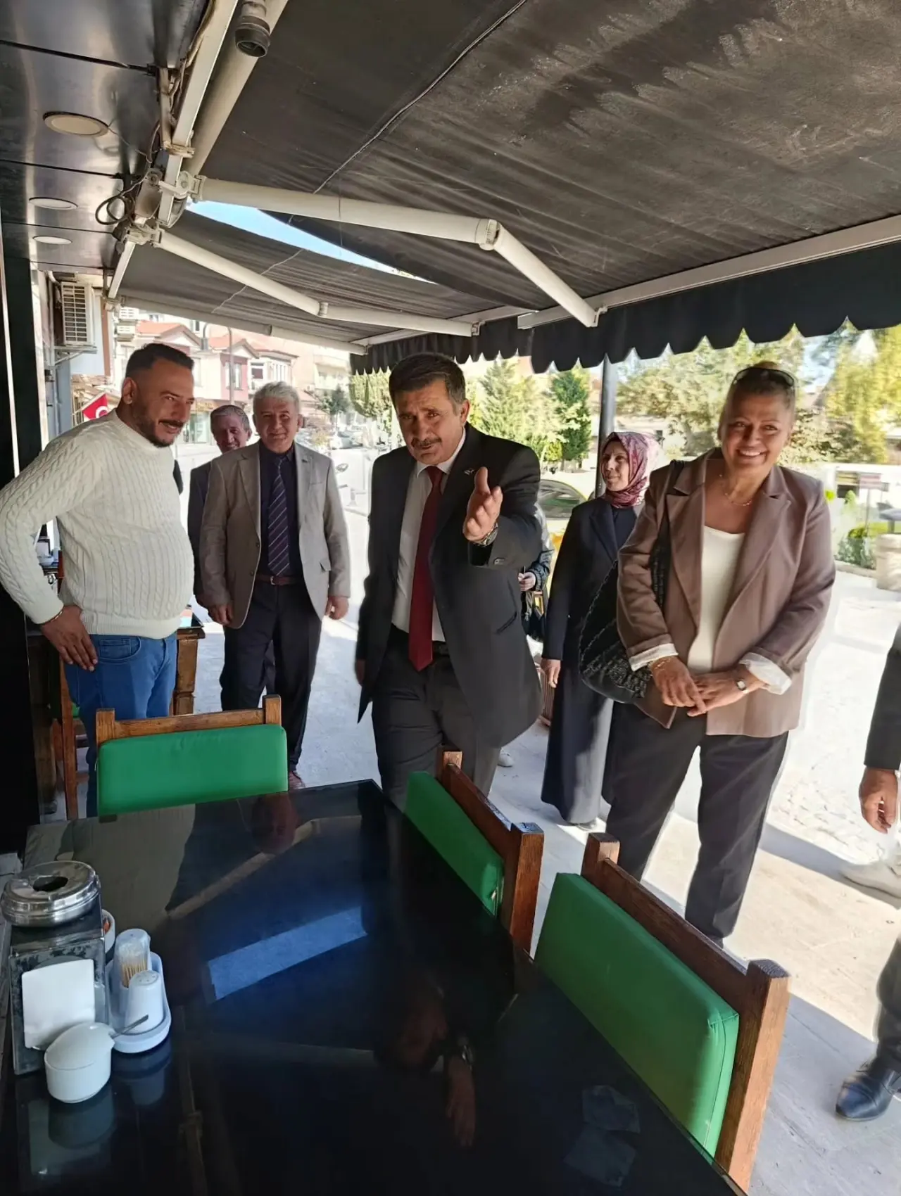 MHP Merzifon’da Kapı Kapı Geziyor! 7