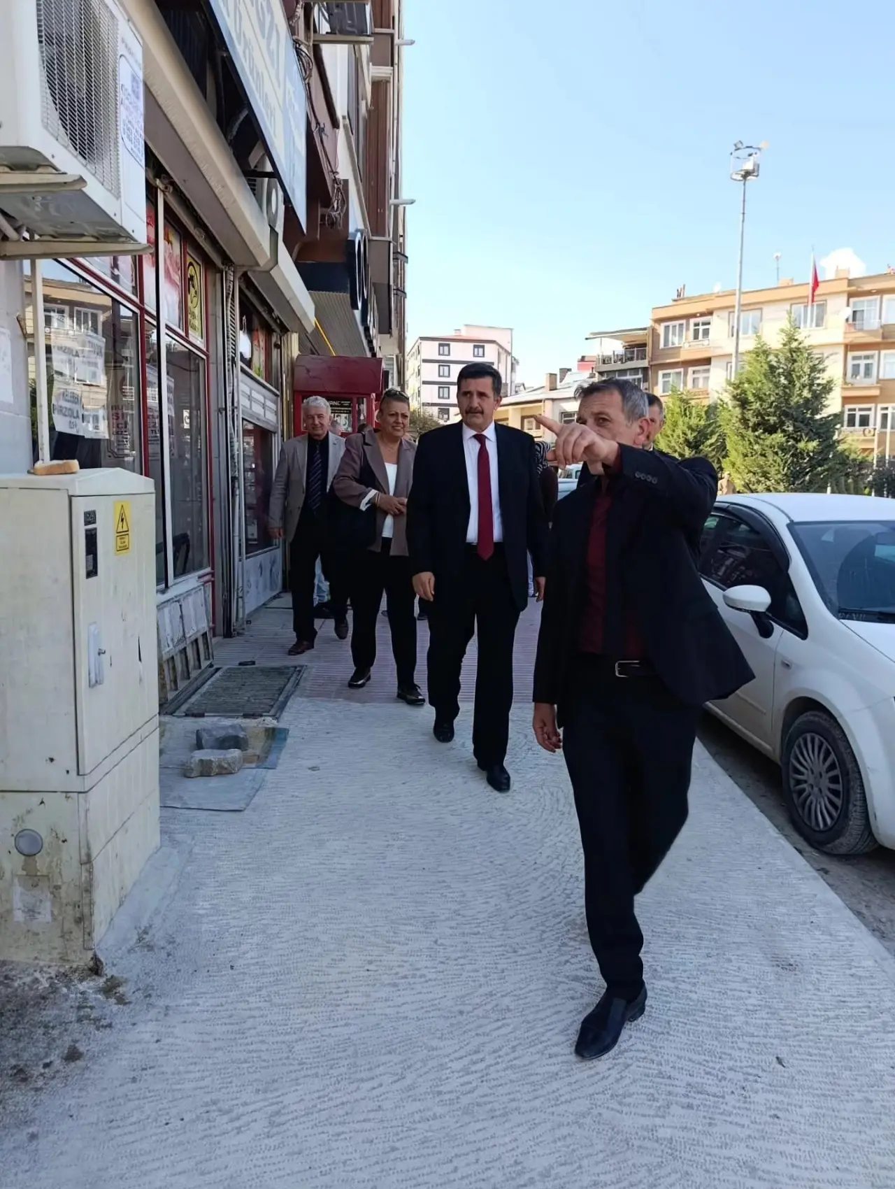 MHP Merzifon’da Kapı Kapı Geziyor! 4