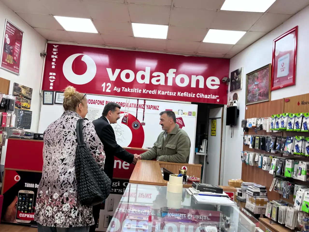MHP Merzifon’da Sahaya İndi! Esnafın Sorunlarını Dinledi 5