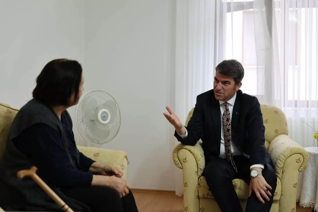 Şehit Annesinin Kapısını Vali Bakan Çaldı 4