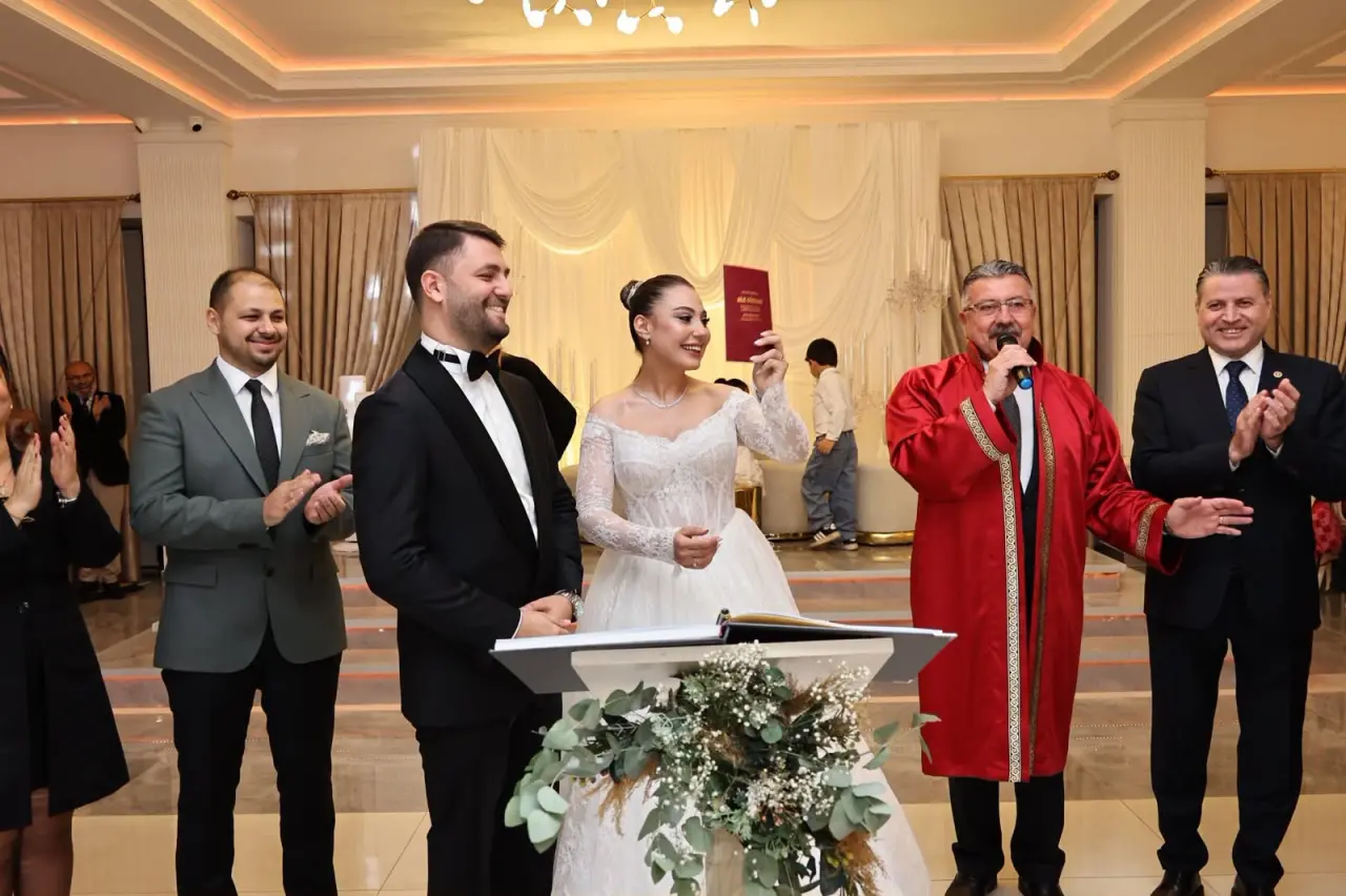 Sevindik ve Doğuç Çifti Hayatlarını Birleştirdi 2