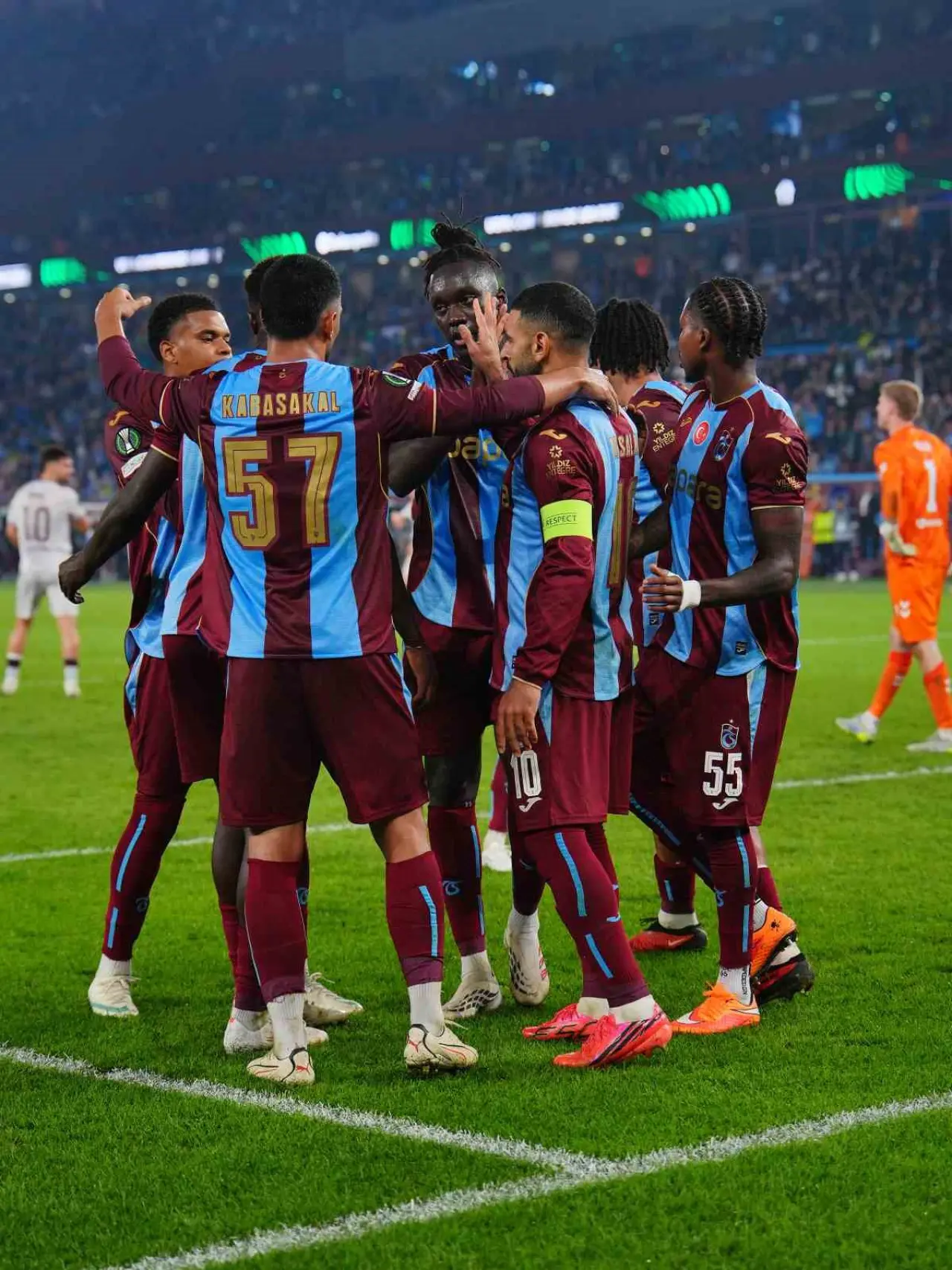 Trabzonspor Avrupa'da Yoluna Firesiz Devam Ediyor: 2-0 1