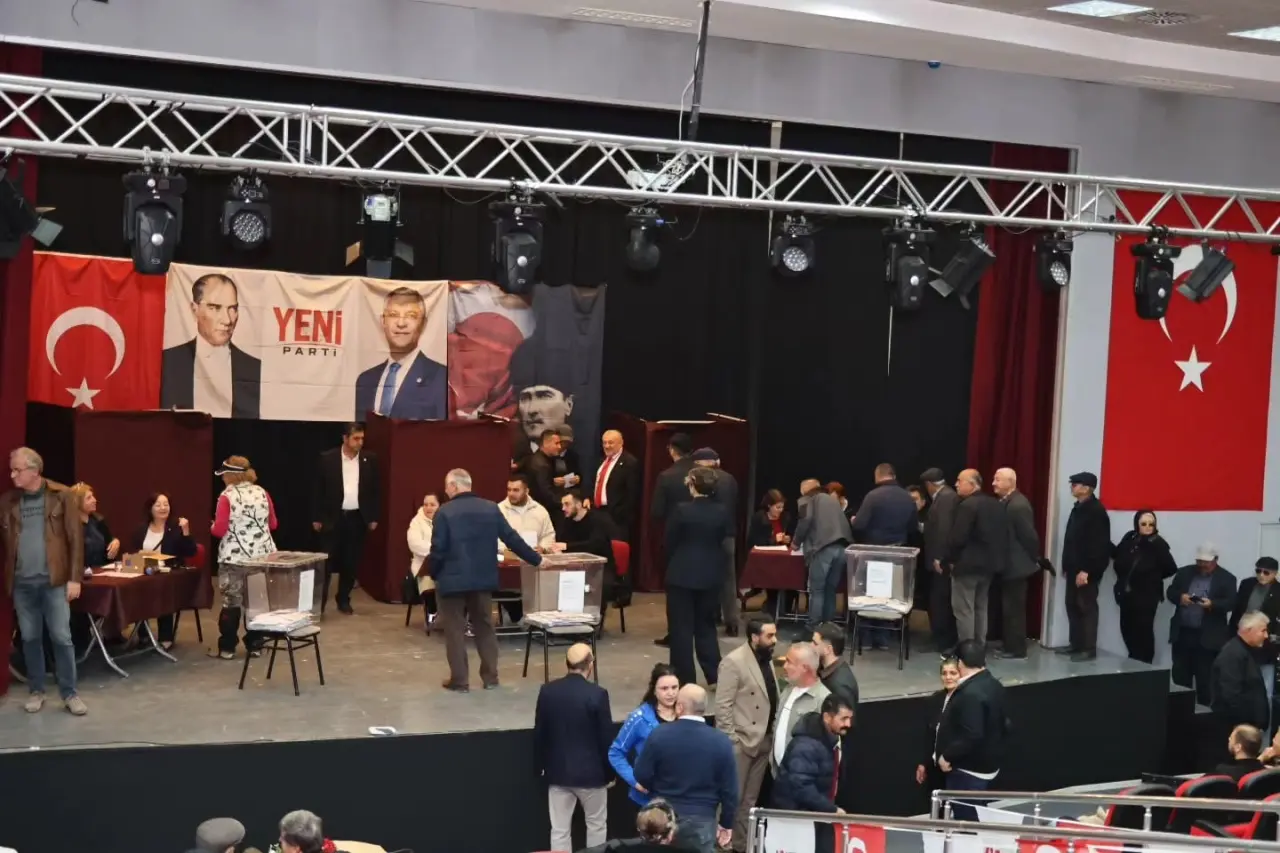 Yeni Partililer İl Başkanı İçin Sandık Başına Gitti! 3
