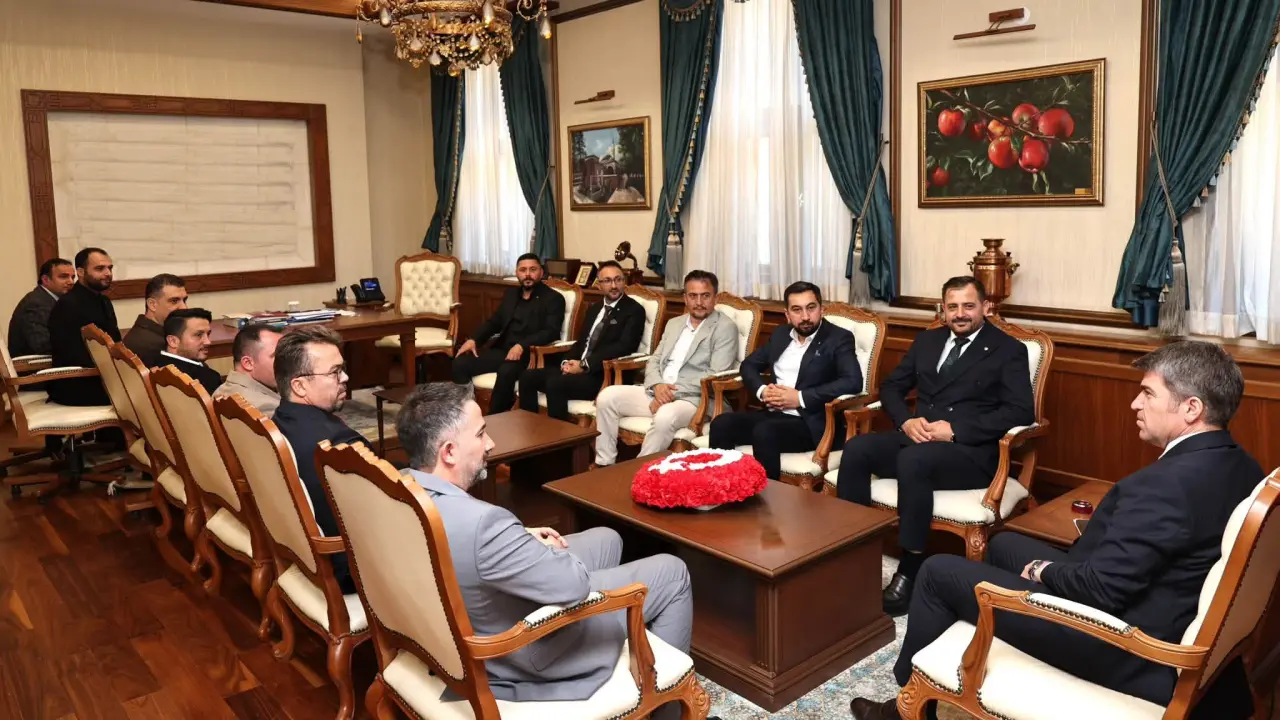 Zennun ve Ekibinden Vali Bakan’a Ziyaret! 2