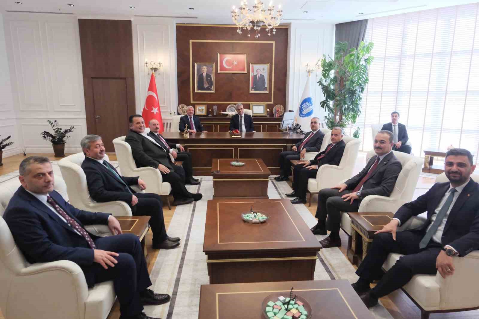 bakan-memisoglu-corum-su-anda-anadolunun-goz-bebegi-bir-sehir-olmus