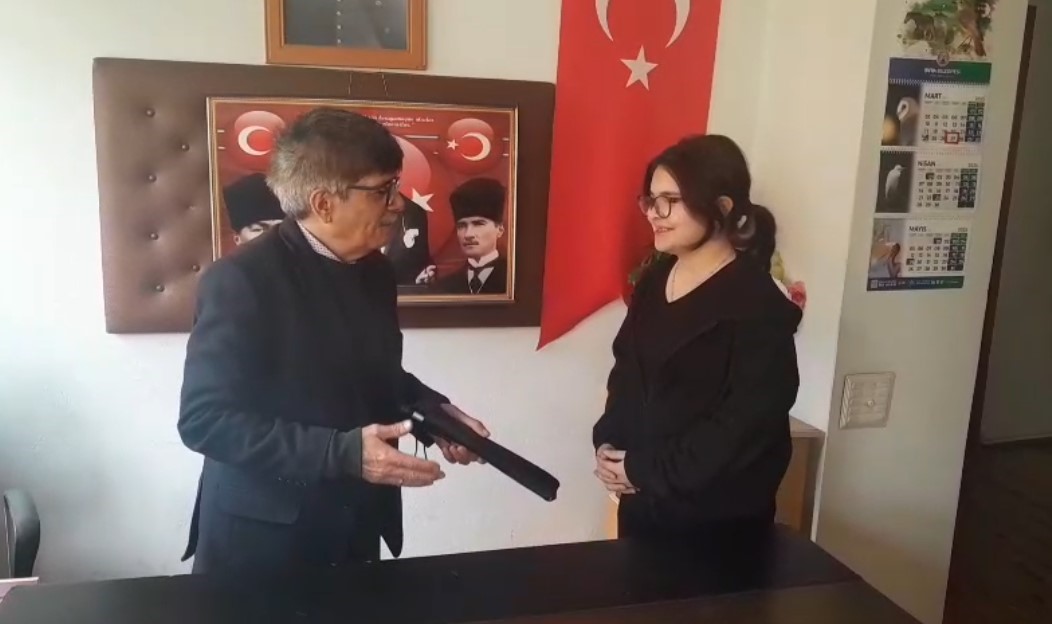 ogrenciden-gorme-engelliler-icin-sesli-hikaye-kitabi-bilge-baykus