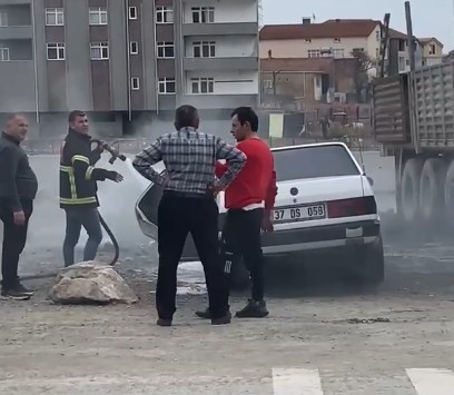 tofas-fiat-marka-otomobil-alev-alev-yandi