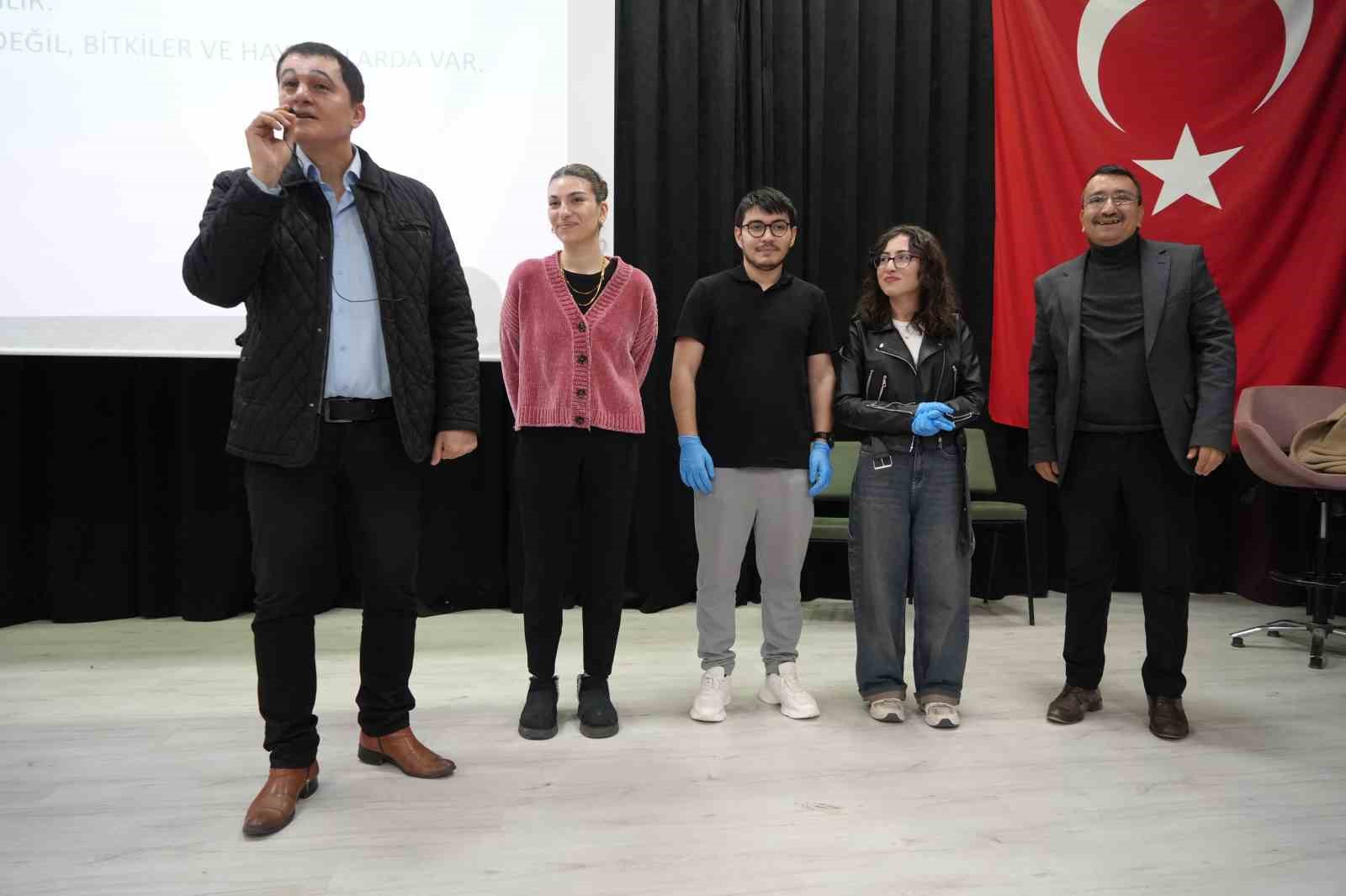 atikla-beslenen-bocek-tarimda-yeni-donem-baslayabilir