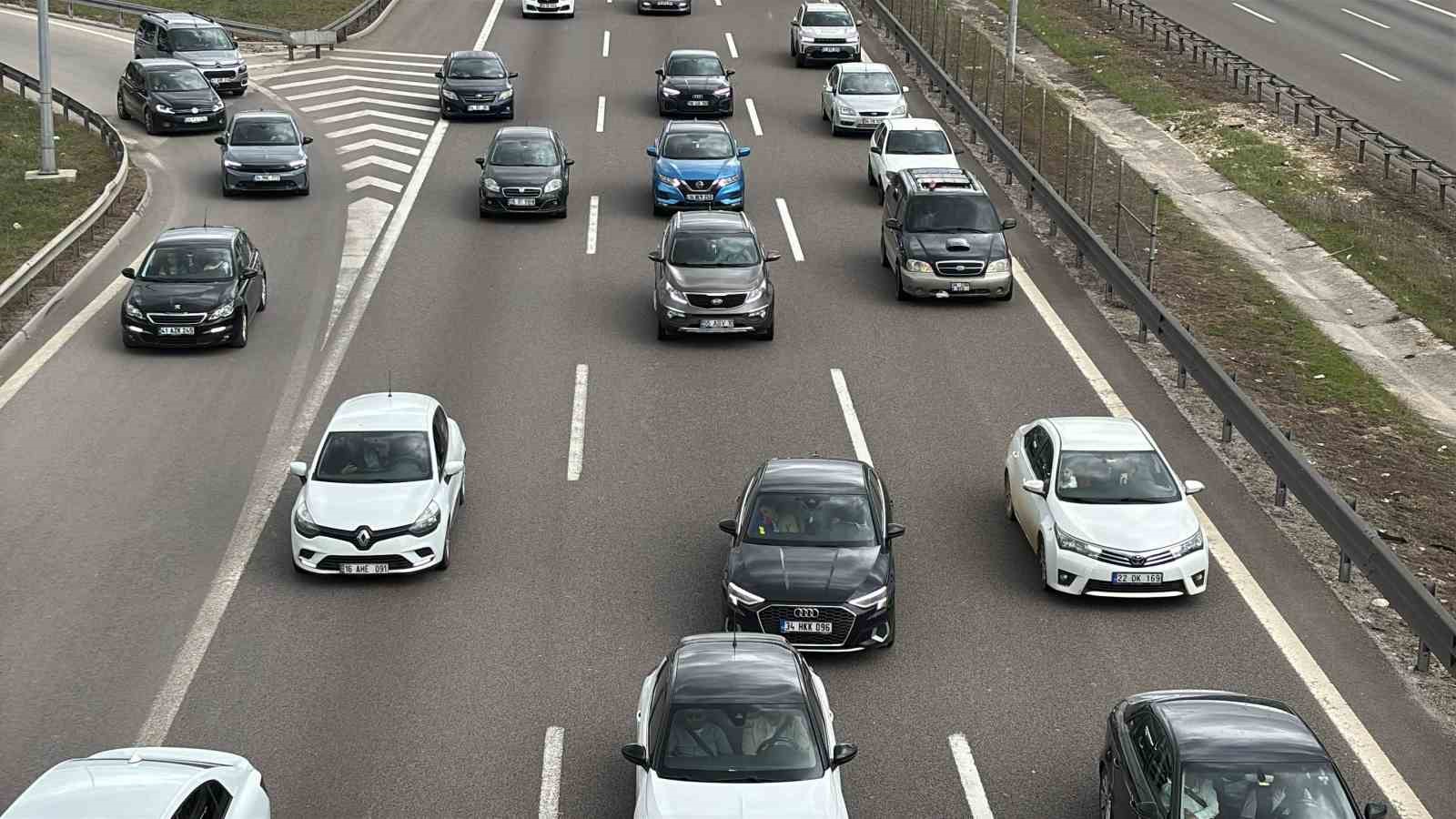 bayram-trafigi-durma-noktasina-geldi