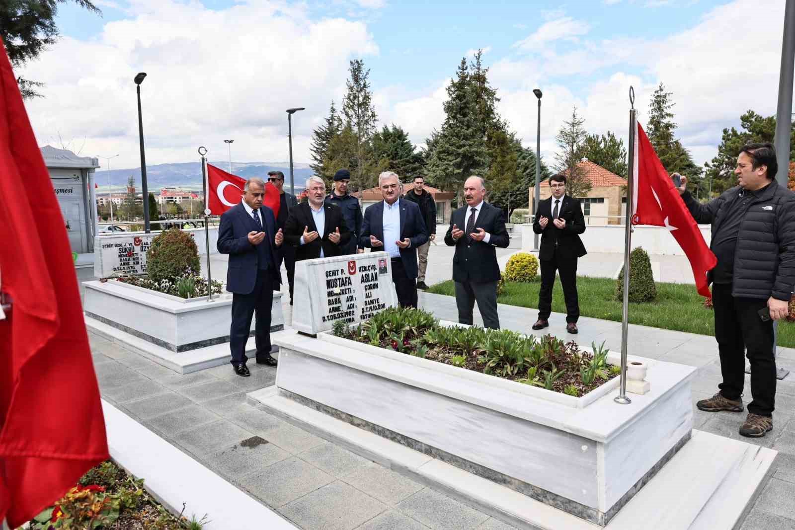 corumda-atiklardan-sokak-hayvanlari-icin-mama-uretilecek
