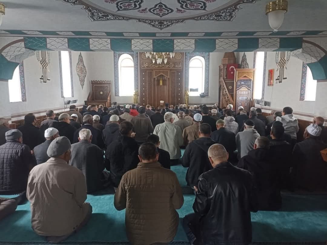corumda-koyluler-yagmur-duasina-cikti