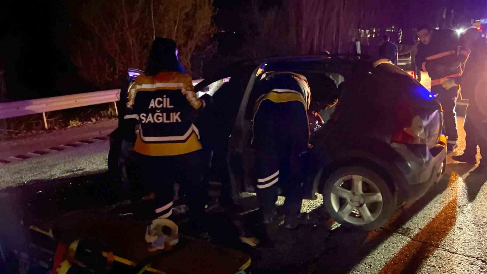 corumda-otomobil-tira-arkadan-carpti-1-olu