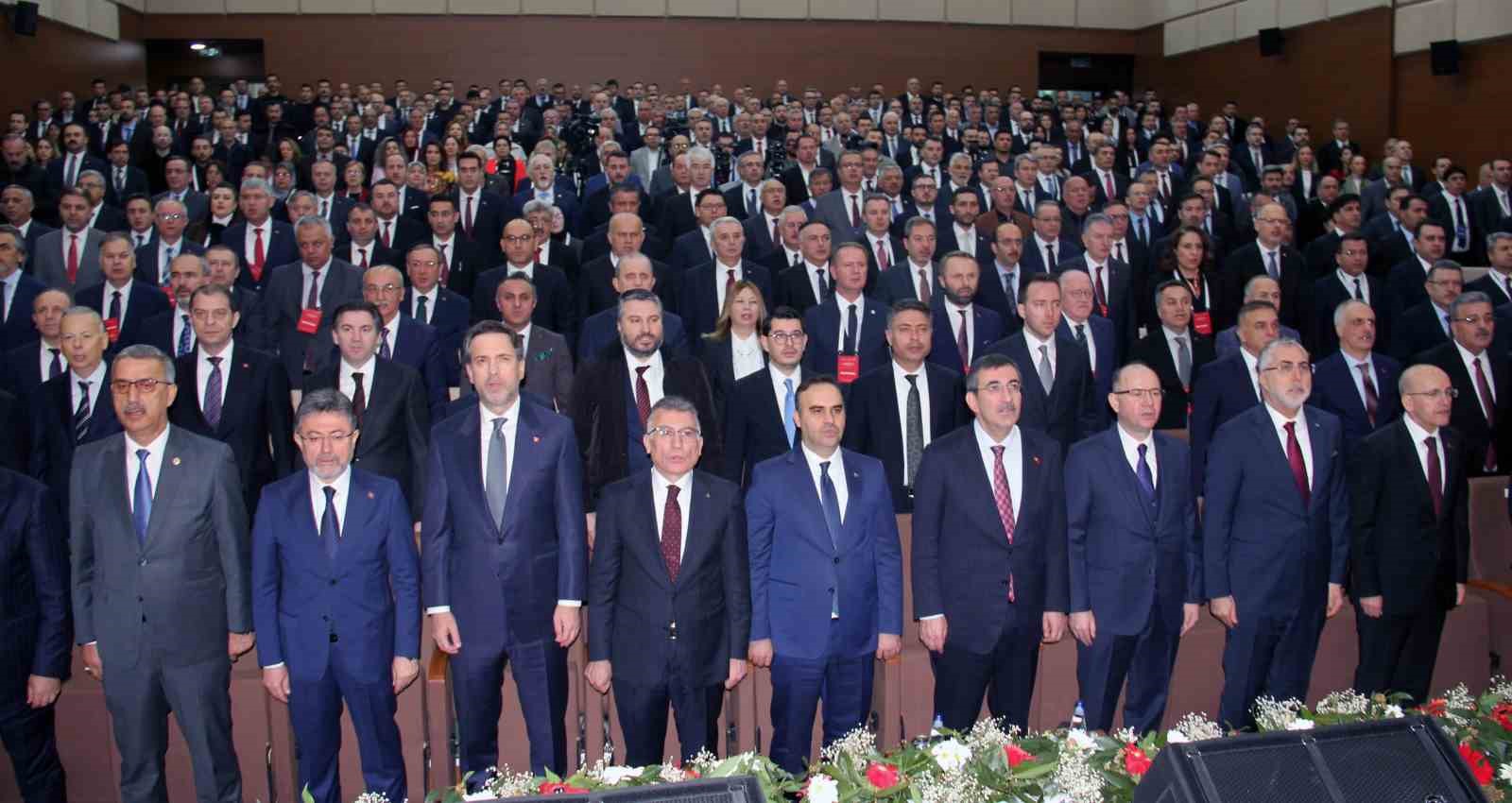 cumhurbaskani-yardimcisi-yilmaz-bolgeye-22-yilda-yaklasik-1-trilyon-liralik-kamu-yatirimi-dogrudan-gerceklestirilmistir
