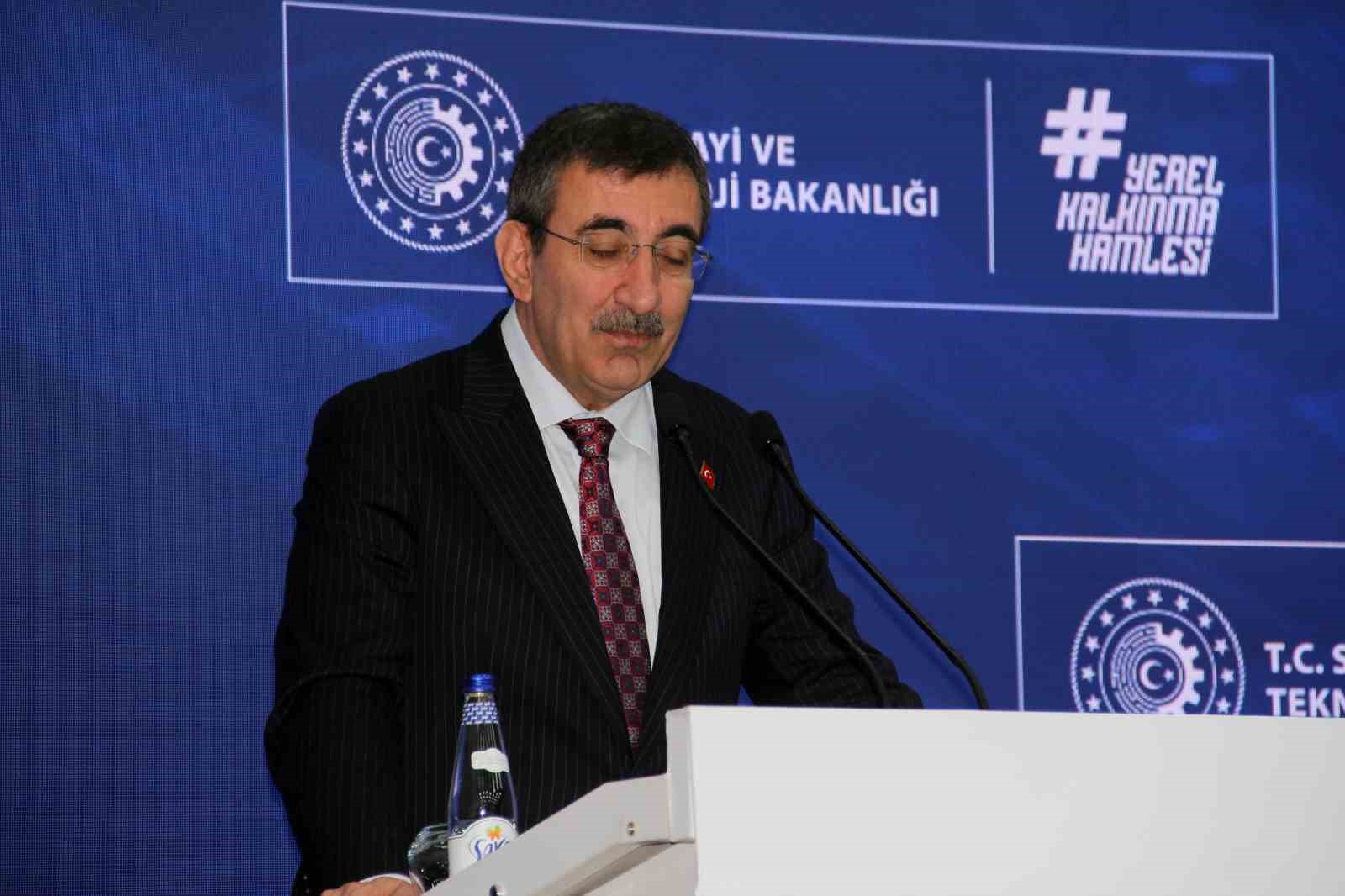 cumhurbaskani-yardimcisi-yilmaz-bolgeye-22-yilda-yaklasik-1-trilyon-liralik-kamu-yatirimi-dogrudan-gerceklestirilmistir