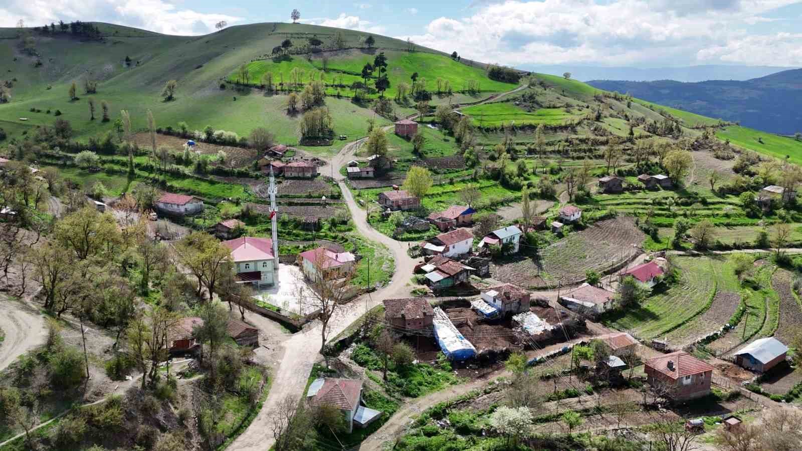 konusamayan-mahalle-sagir-ve-dilsizlerle-dolu-bir-yasam