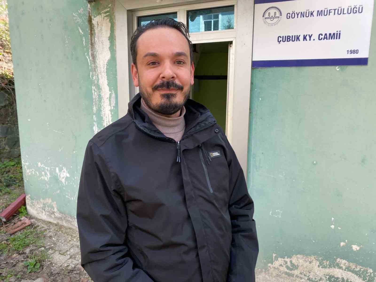 yillardir-suren-gelenek-bayramlarda-tum-yemekler-camiye-getiriliyor