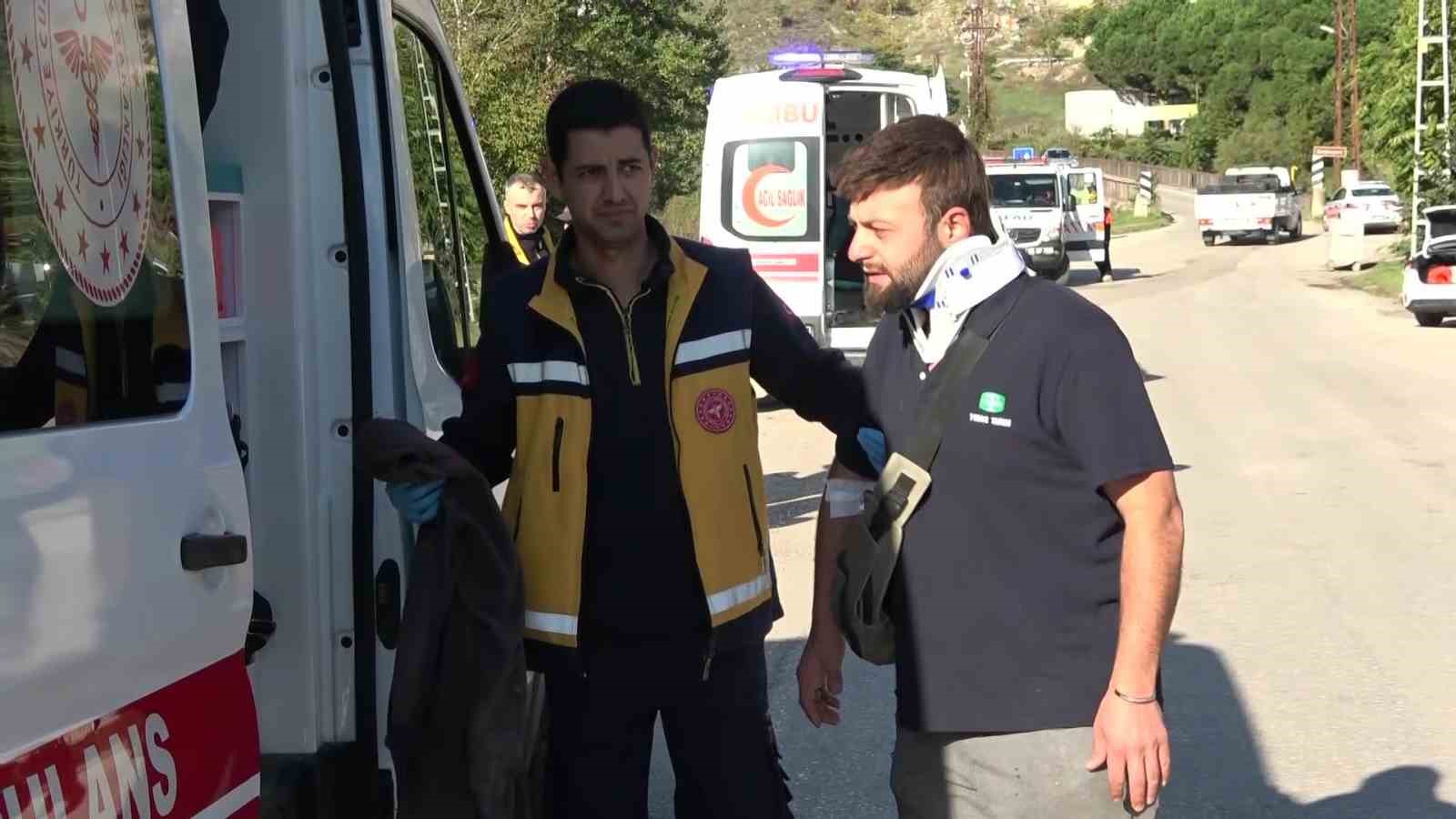 amasyada-minibus-dereye-uctu-9-yarali