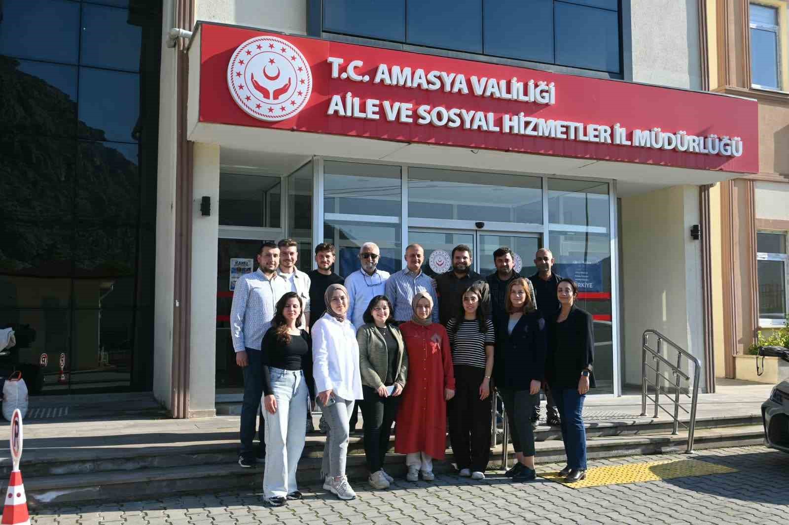 amasyada-sosyal-hizmet-uzmanlarina-yapay-zeka-egitimi