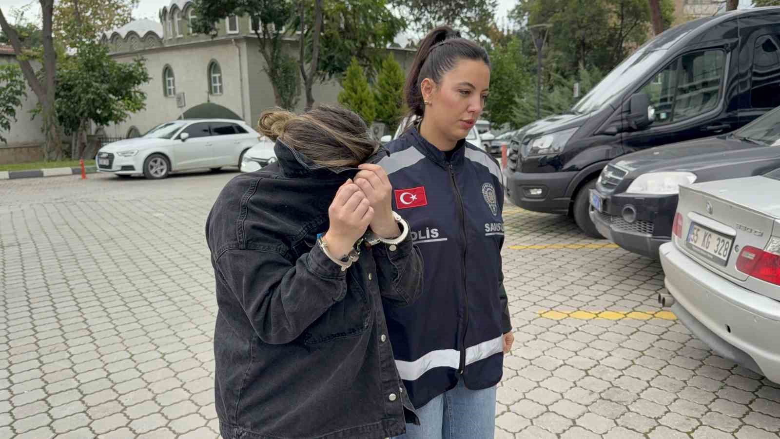 baktigi-yasli-kadinin-hesabindan-kendi-hesabina-78-bin-lira-aktardi-tutuklandi