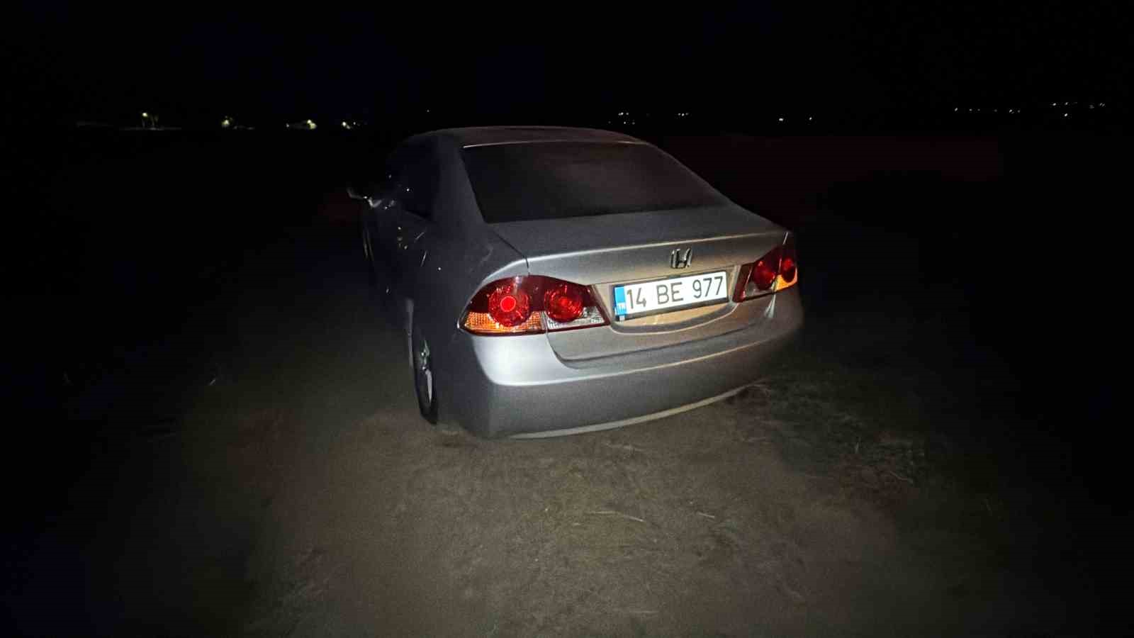 boluda-kabak-yuklu-traktor-pikapla-carpisti-4-yarali