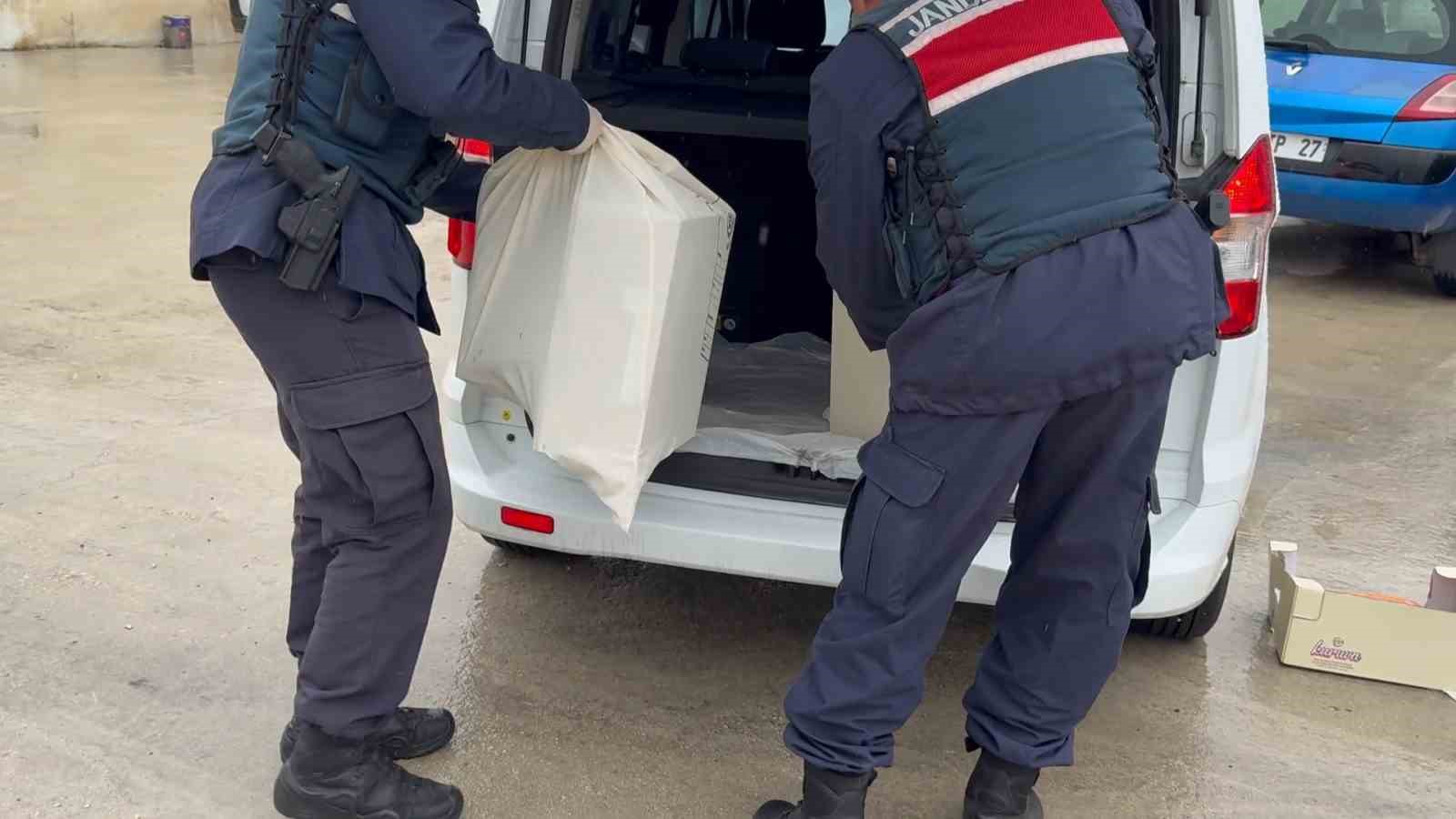 boludaki-zimmet-operasyonunun-detaylari-belli-oldu-ikinci-el-mantar-cadirlarinda-24-milyon-liralik-vurgun-iddiasi
