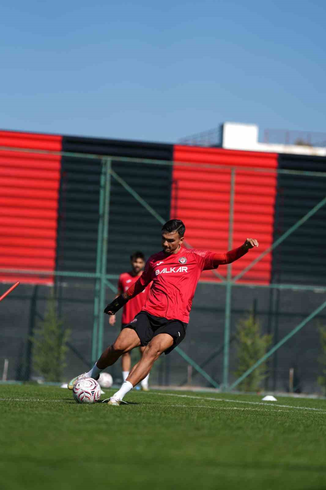 corum-fkda-goztepe-maci-hazirliklari-suruyor