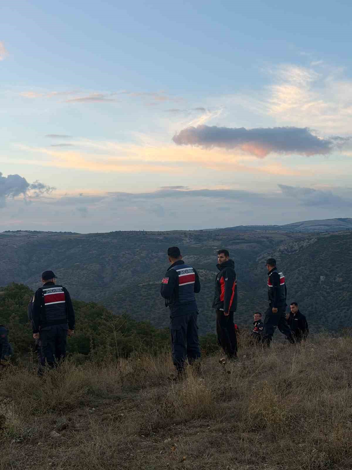 corumda-kaybolan-alzaymir-hastasi-kadin-sag-bulundu