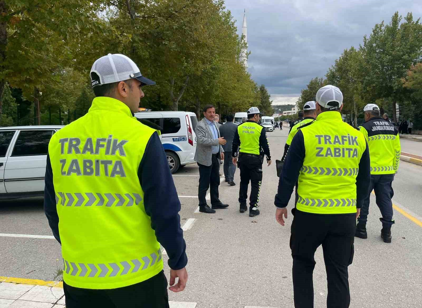 corumda-okul-servislerine-dron-destekli-denetim