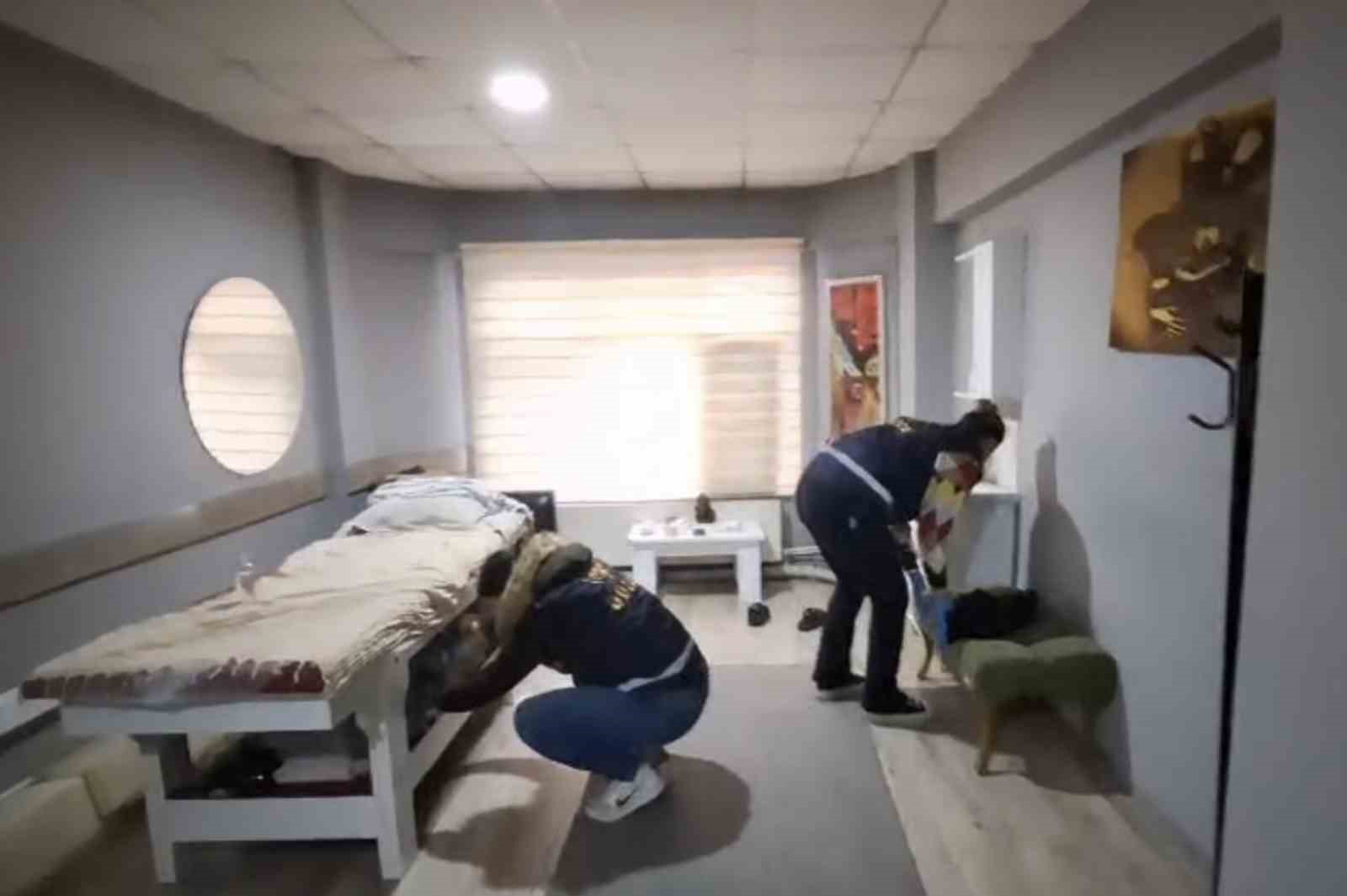 duzcede-masaj-salonlarina-baskin-7-gozalti