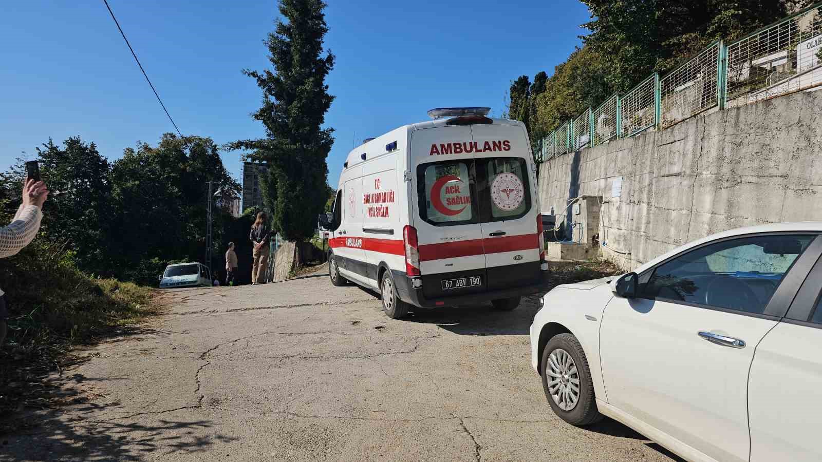emekli-polis-memuru-mezarlikta-olu-bulundu