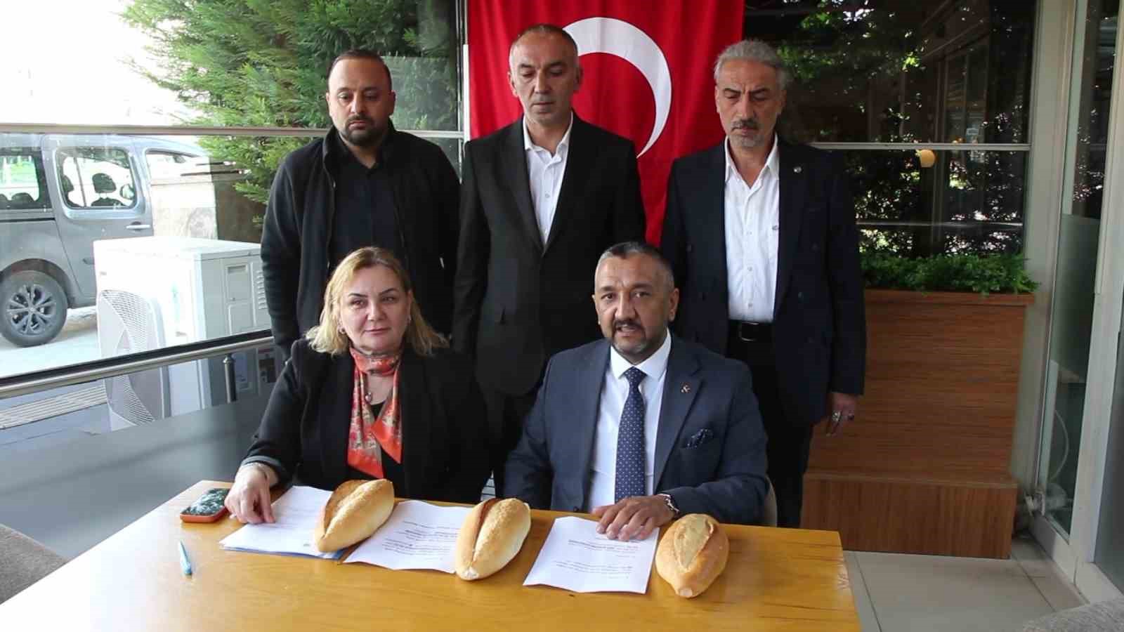 mhpden-amasya-icin-halk-ekmek-cagrisi-amasyada-ekmek-komsu-sehirlerden-pahali