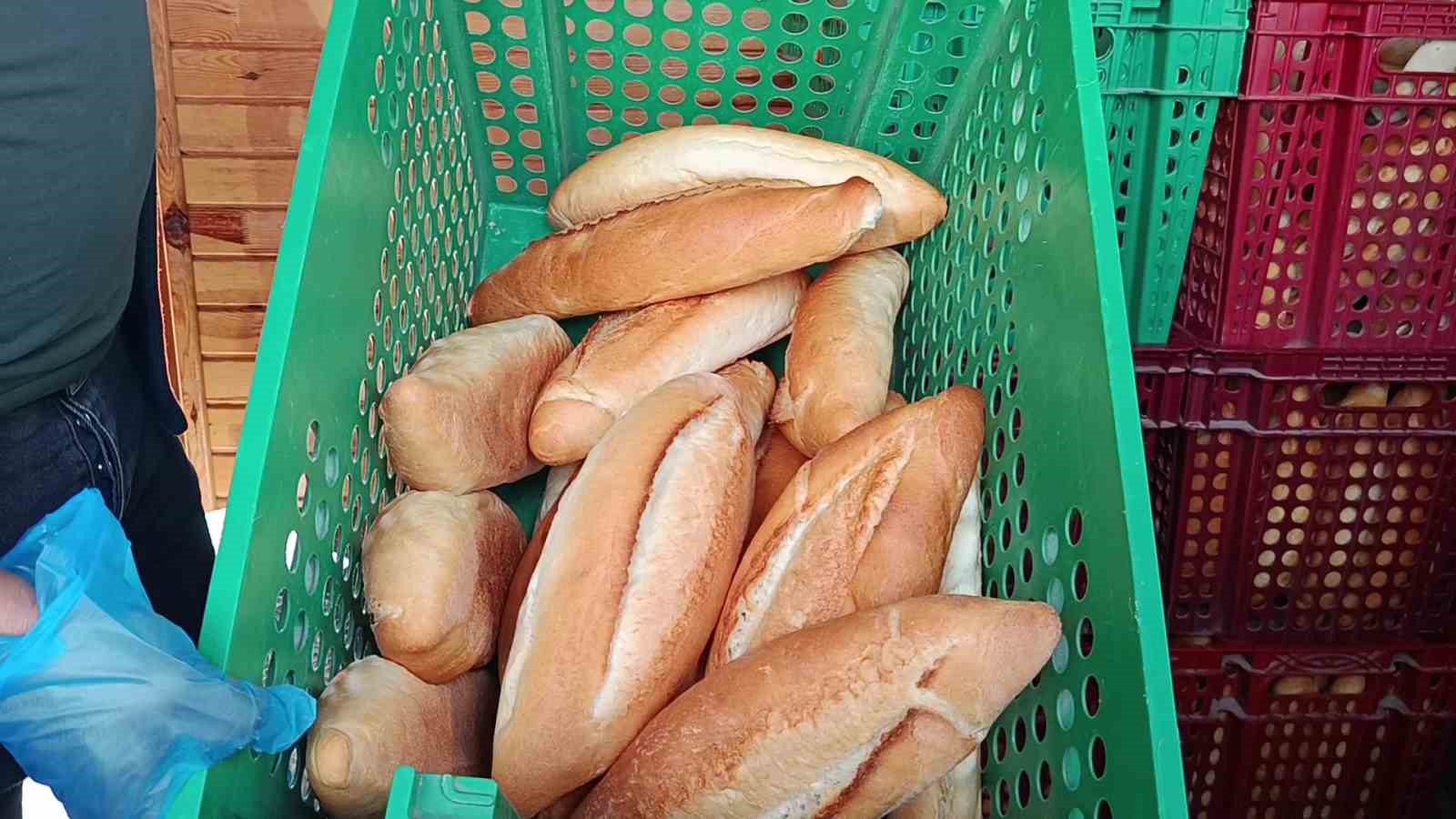 mhpden-amasya-icin-halk-ekmek-cagrisi-amasyada-ekmek-komsu-sehirlerden-pahali