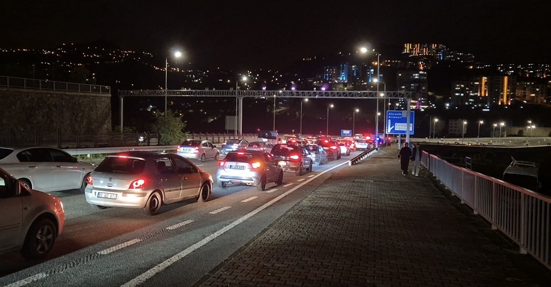 trafigi-tehlikeye-dusurduler-100-bin-liranin-uzerinde-cezaya-carptirildilar