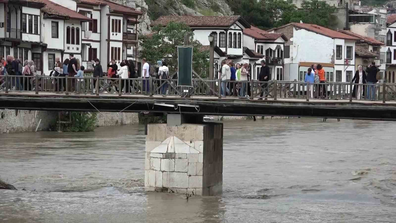 amasyanin-taskin-koruma-kalkani-2-bin-yillik-surlar