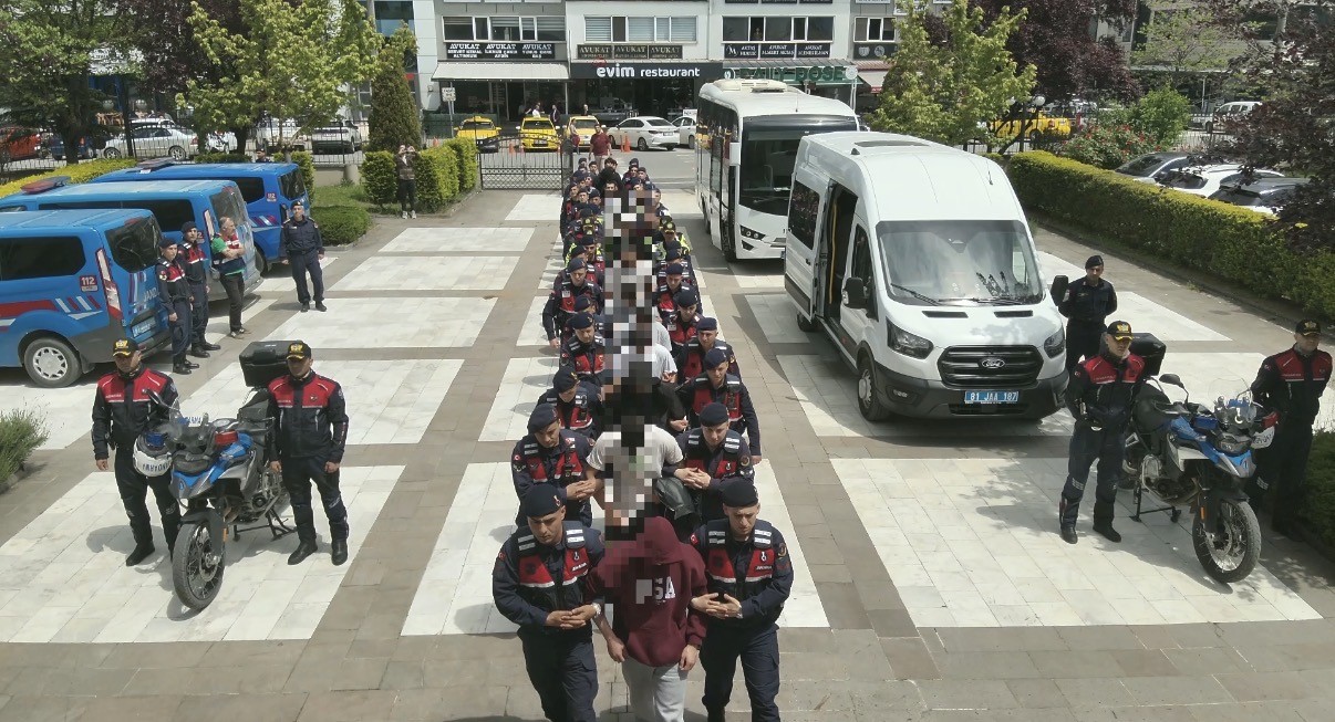 duzcede-yasa-disi-bahis-operasyonu-55-gozalti