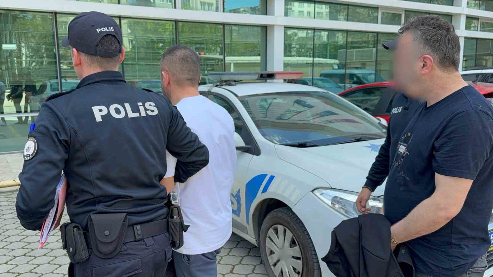 eski-calisan-is-yerine-gelip-patronuna-ates-acti