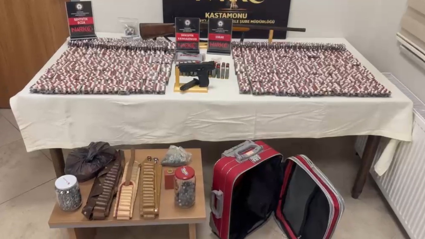 kastamonuda-zehir-tacirlerine-yonelik-operasyonda-5-supheli-tutuklandi