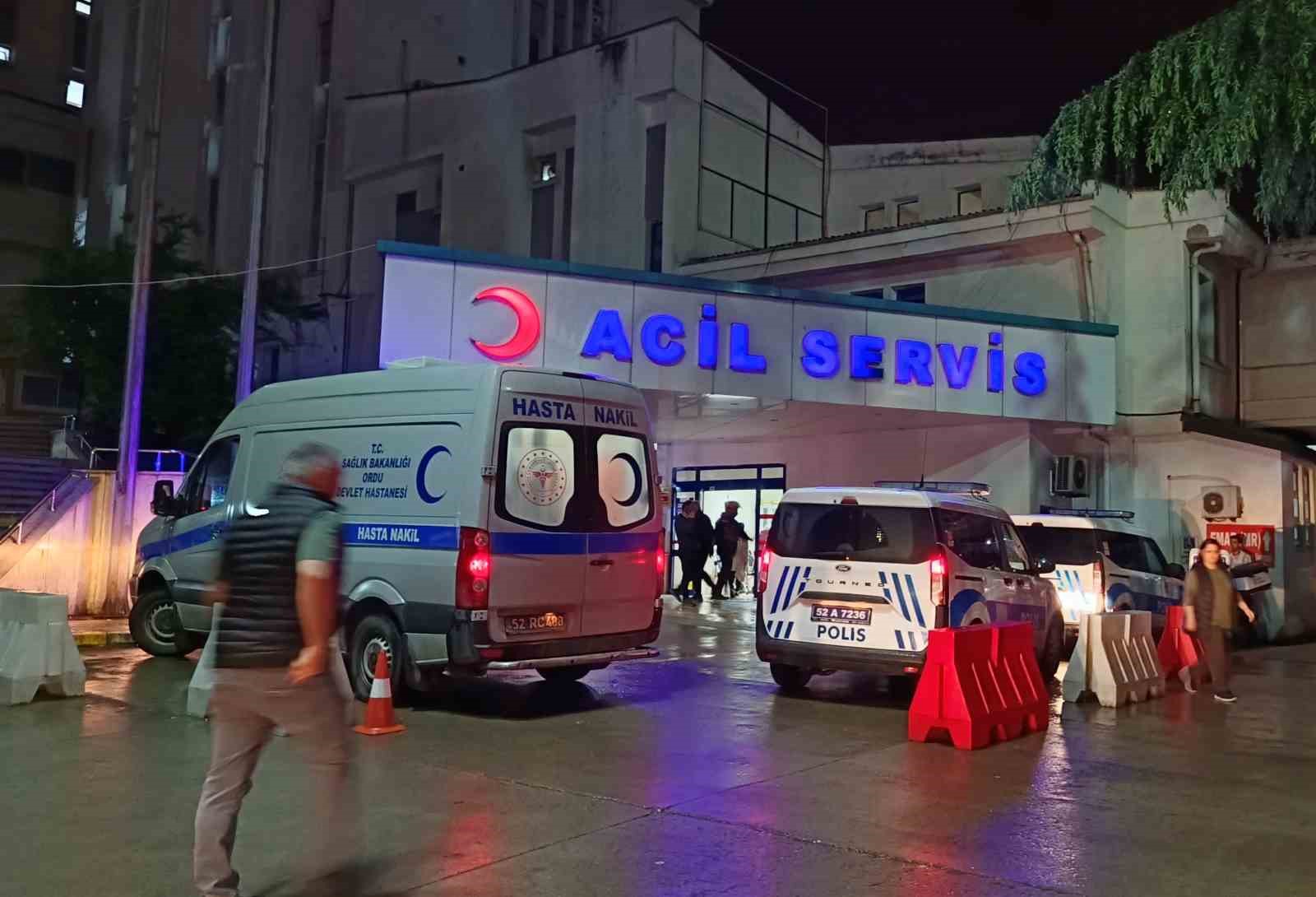 orduda-yedikleri-yemek-sonrasi-rahatsizlanan-21-isci-hastanelik-oldu